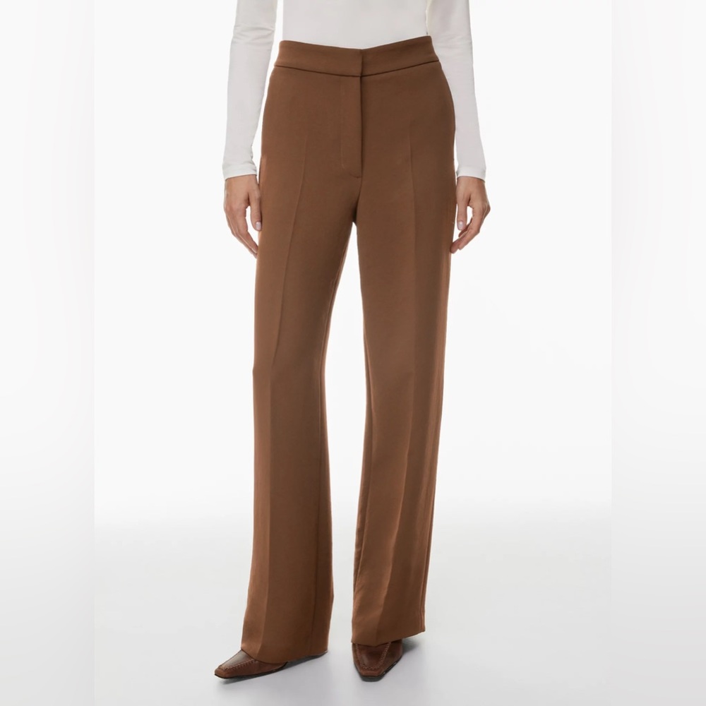 NWT Aritzia Wilfred Alana pant in cognac size 4